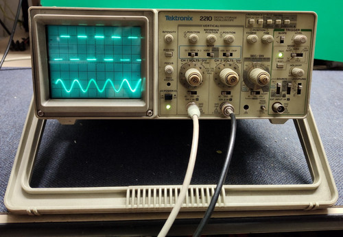 Tektronix 2210 dual channel - 2210, dual-channel