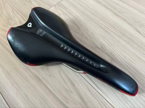 Prologo nago evo pas tirox - prologo,