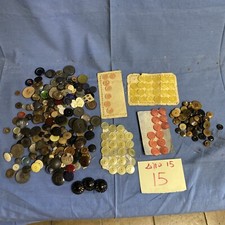 Lotto N 15 BOTTONI misti