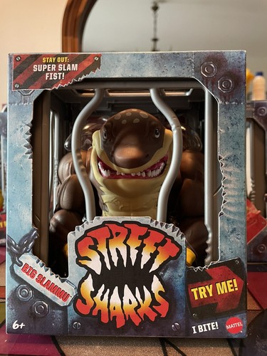 Street sharks - street,