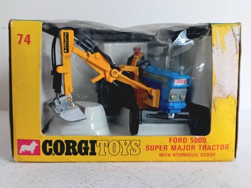 Corgi trattore ford - 74.,
