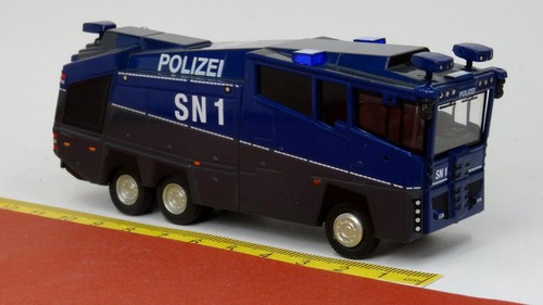 Lancia acqua rosenbauer - ad,