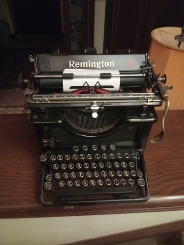 Macchina scrivere remington - scrivere,