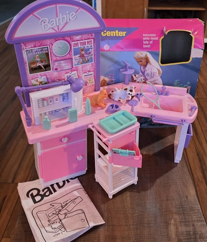 Barbie vet center - barbie,