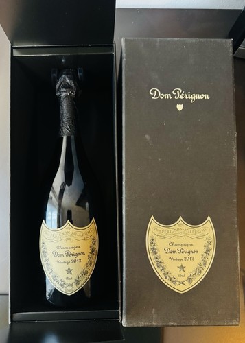 Dom pérignon champagne - dom,