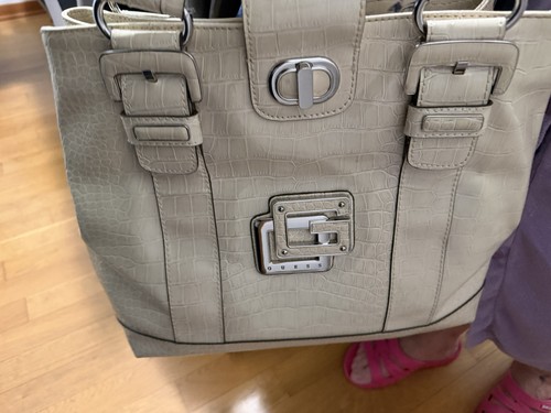 Borsa guess beige - beige, effetto