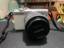 Canon EOS M100 Bianca