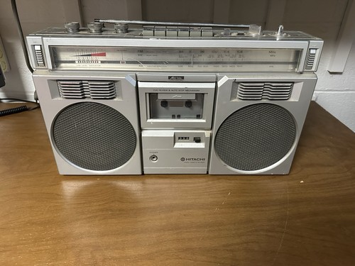 Hitachi trk 7800h boombox - hitachi,