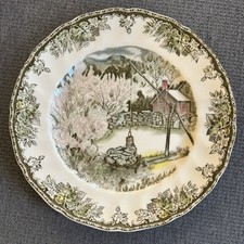 THE WELL 10 9/16” Dinner