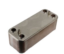 SCAMBIATORE SANITARIO SECONDARIO A PIASTRE CALDAIA RIELLO 4364200 BERETTA 8036