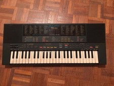 Yamaha PortaSound PSS- 580