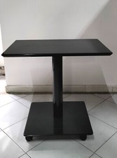 Carrello porta oggetti o porta tv di colore nero laccato