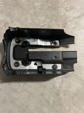 Copri Piantone Inferiore Volante Alfa Romeo Stelvio Senza Palette Al Volante.