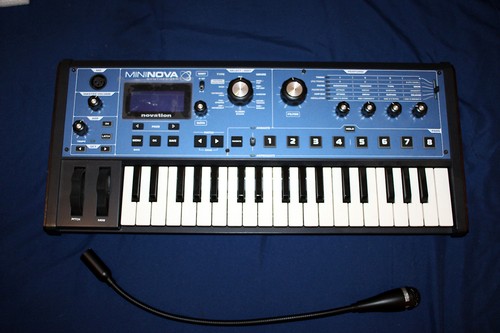 Novation mininova - novation,