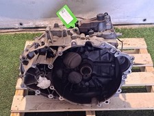 CAMBIO MANUALE COMPLETO PER VOLVO V60 Kombi Cross Country DG9R7002LA 2WD M66 D5