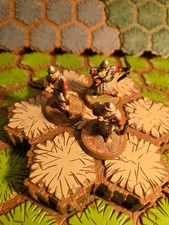 Figure Heroscape con carte