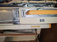 Macchina per maglieria Toyota