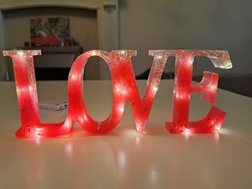 Love resina foglia rosa - "love",