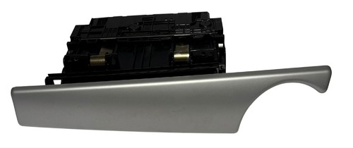 Cruscotto laterale con - , vano