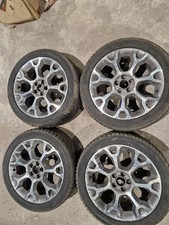 735577032 CERCHI IN LEGA FIAT 500L 225 45 17 DOT 18 90% BATTISTRADA M+S