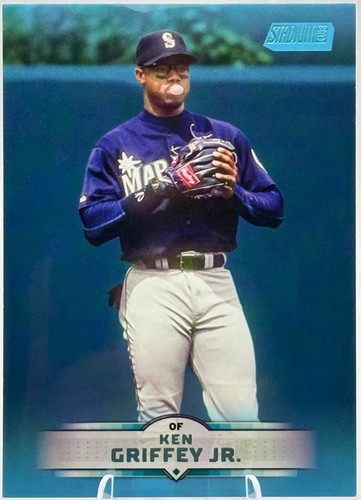 2025 topps stadium club lime - stadium,