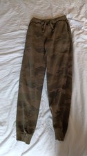 Pantaloni tuta mimetica