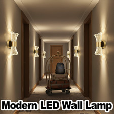 Applique LED tricolore