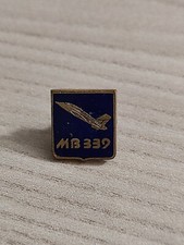 spilla pins aeronautica MB 339