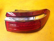 AUDI A8 D5 FARO FANALE