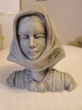 Busto ceramica donna sarda