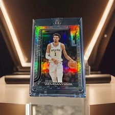Victor Wembanyama RARA CARTA