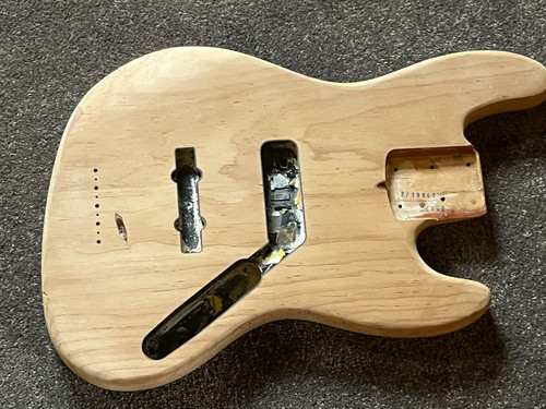 Corpo basso fender american - corpo,