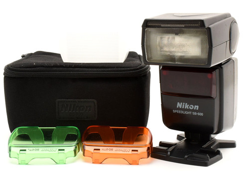 Ecc flash nikon - +,