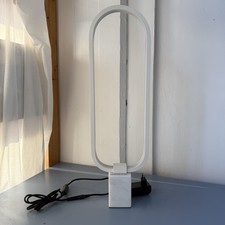 STONES Naos – Lampada da Tavolo Design Moderno in Metallo e Marmo