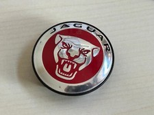 Coprimozzo rosso Tappo coperchio J8A2 1A096 AA FX23 1A096 AA Jaguar F-Pace usato