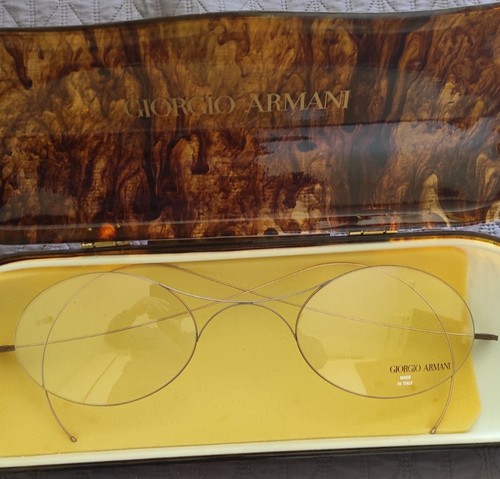 Occhiale vintage vetrina - occhiale,