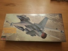HASEGAWA  F-16D Fighting