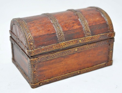 Scatola portagioie legno a - in,