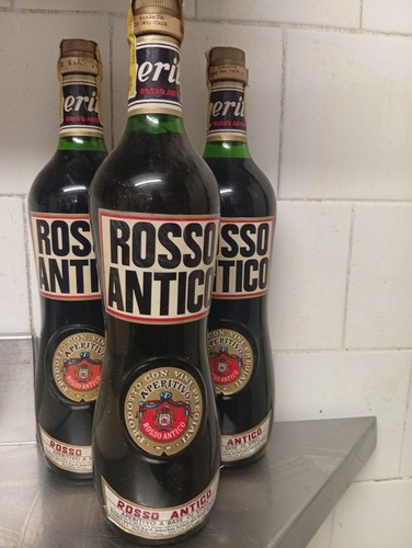 Bottiglie aperitivo rosso - bottiglie,
