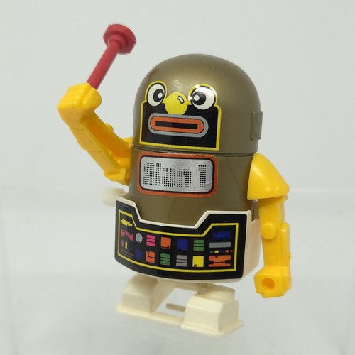 Raro robot giocattolo carica