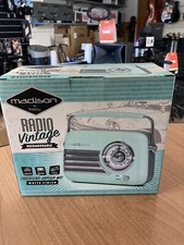 RADIO PORTATILE STILE VINTAGE