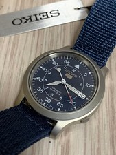 SEIKO 5 Militare Beige
