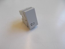 AVE 45905  PULSANTE 16A