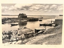 VTG ANTIQUE PHOTOGRAPH NOVA