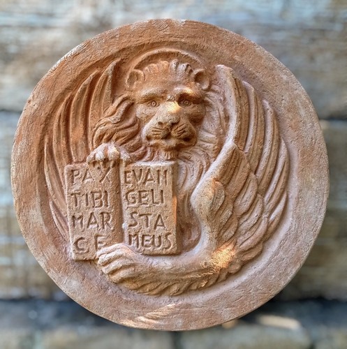 Bassorilievo leone san - bassorilievo, marco
