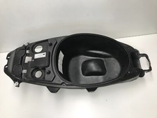 SOTTO SELLA VANO PORTA CASCO