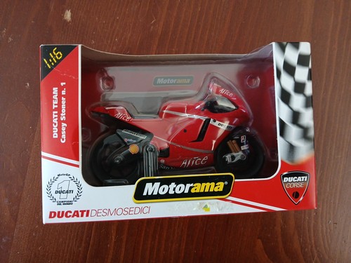 Ducati desmo stoner - ducati,