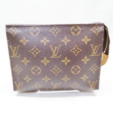 Louis Vuitton LV Poche