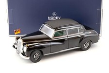 1:18 Norev Mercedes 300 (W186) Konrad Adenauer 1955 nero