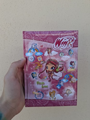 Winx club pixie love - winx,